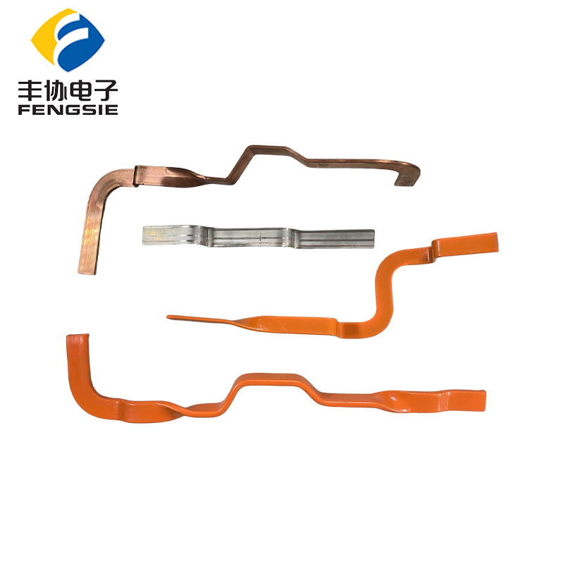 Can oxidation of the contact surface of a copper-aluminum busbar cause overheating or even fire?